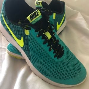 Nike Flex Experience RN 5 teal women 7.5